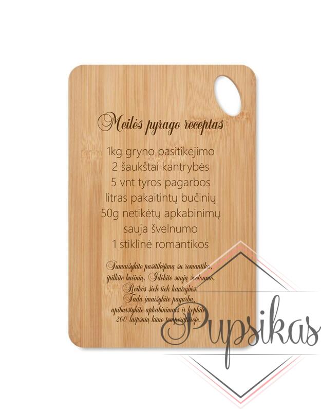 Stačiakampio formos bambukinė pjaustymo lentelė su spauda „Meilės pyrago receptas“