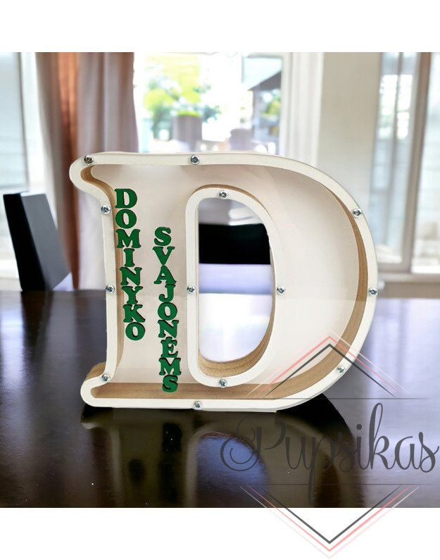 Balta, medinė taupyklė su raide D (Su pasirinkta raide ir vardu)