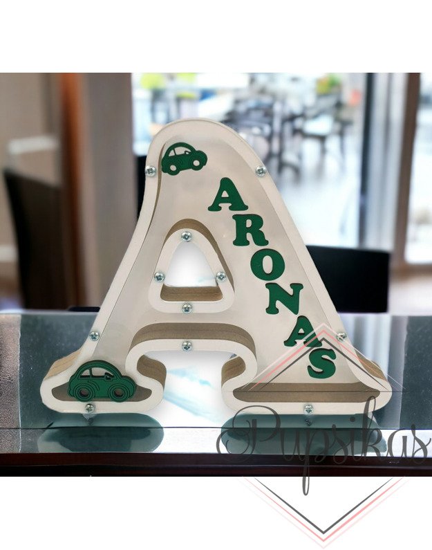 Balta, medinė taupyklė su raide (Su pasirinkta raide ir vardu)