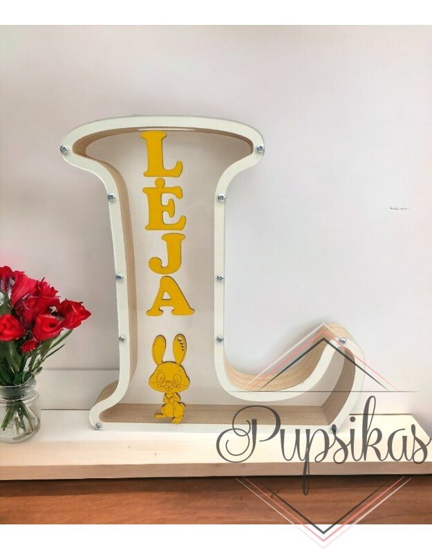 Balta, medinė taupyklė su raide L (Su pasirinkta raide ir vardu)