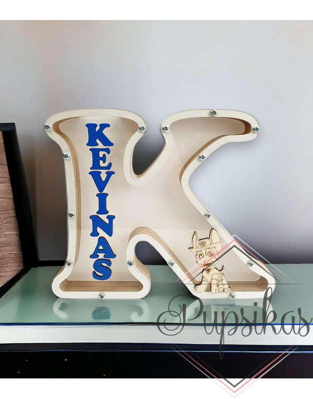 Balta, medinė taupyklė su raide K (Su pasirinkta raide ir vardu)