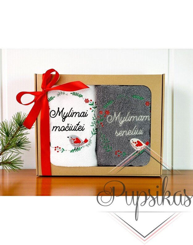 Siuvinėti rankšluosčiai „Mylimai močiutei, mylimam seneliui“