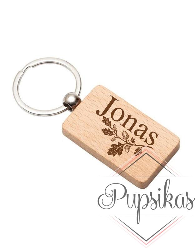 Medinis raktų pakabukas „Jonas“