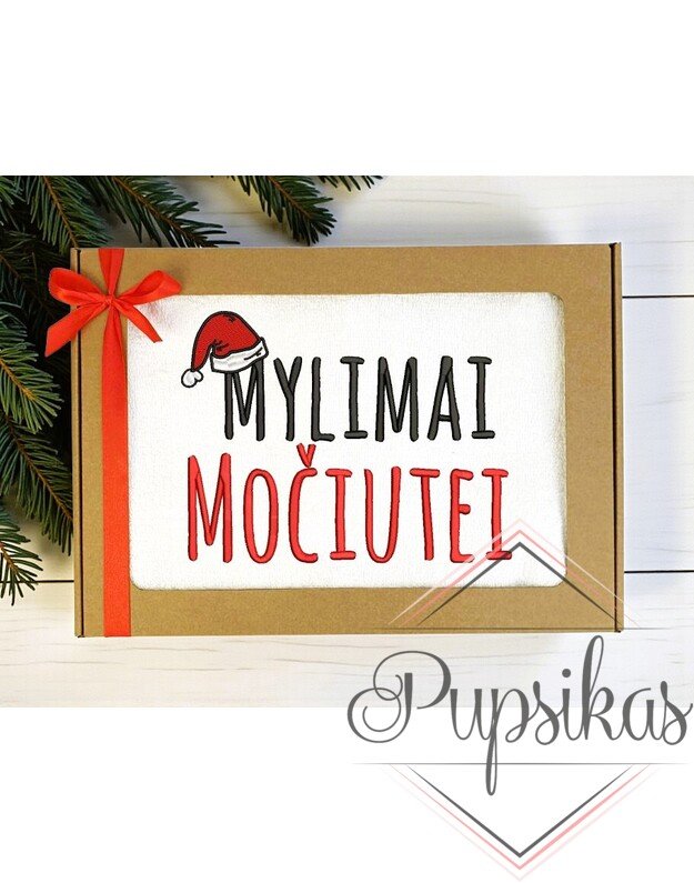 Siuvinėtas rankšluostis „Mylimai močiutei“