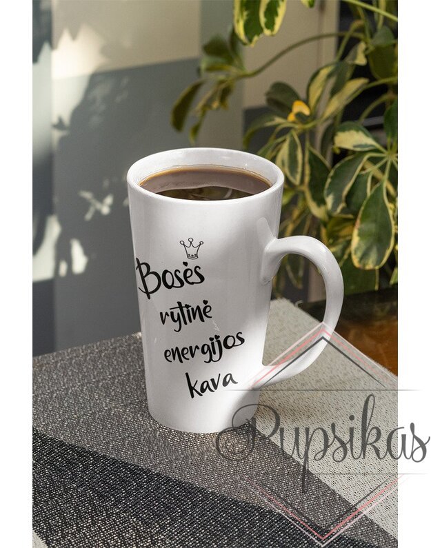 Latte puodelis „Bosės rytinė energijos kava“