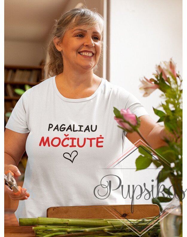 Moteriški marškinėliai „Pagaliau močiutė“