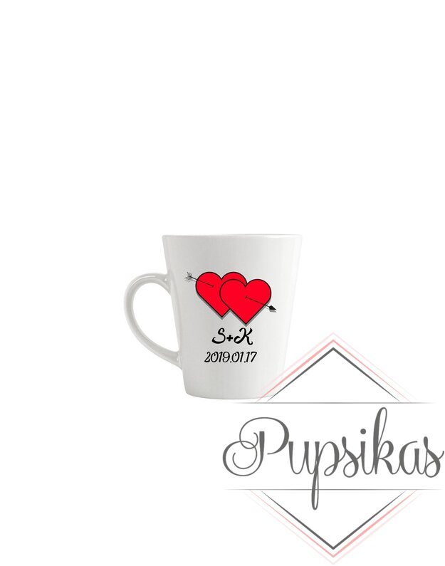 Latte puodelis „Širdis“ (Su jūsų inicialais)